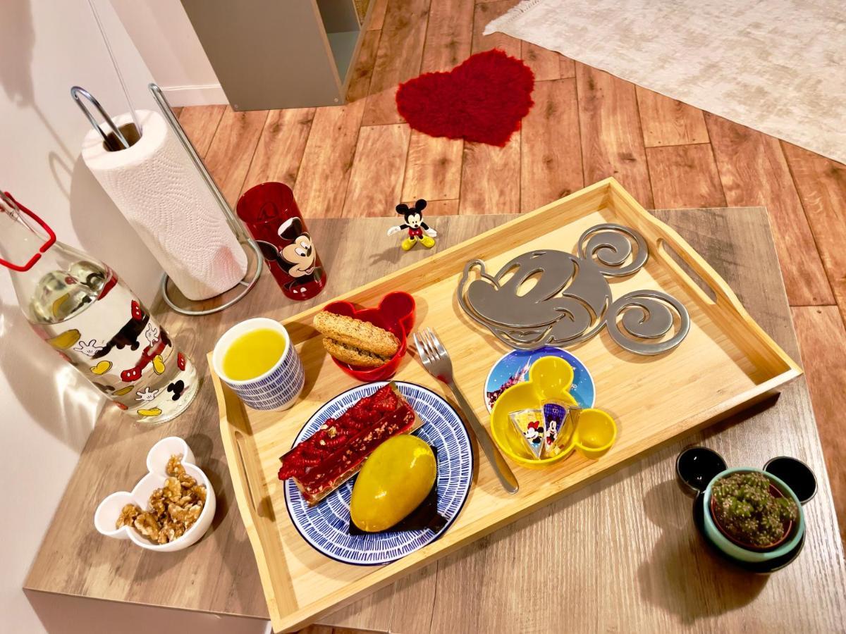 5 Min From Disneyland Cozy Retreat Apartment Montevrain Bagian luar foto