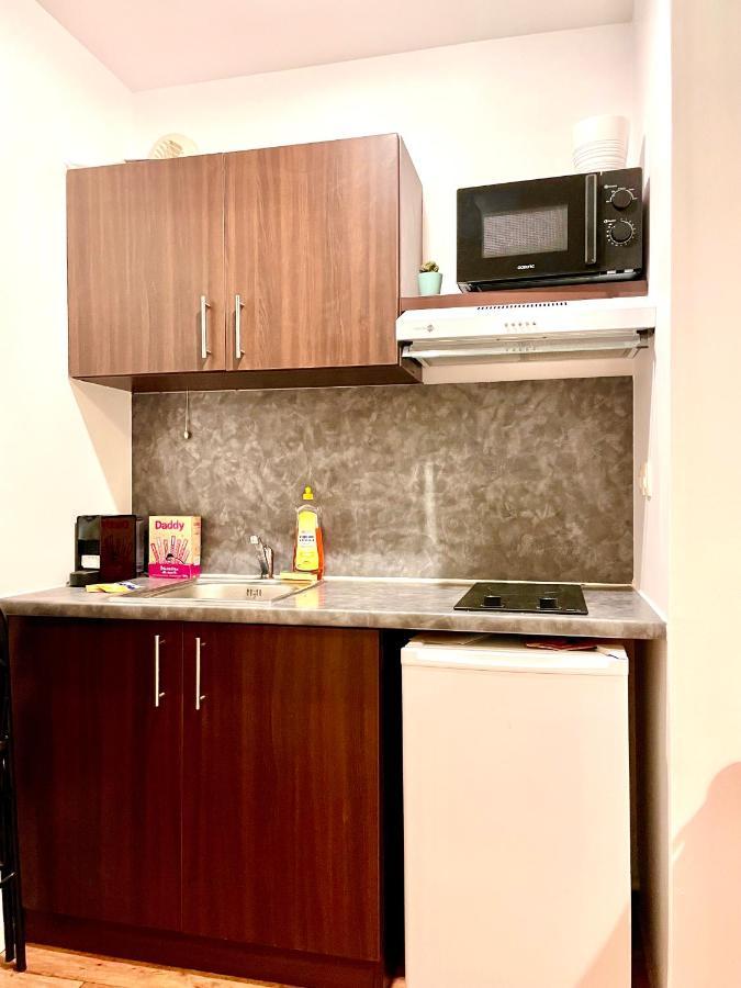 5 Min From Disneyland Cozy Retreat Apartment Montevrain Bagian luar foto